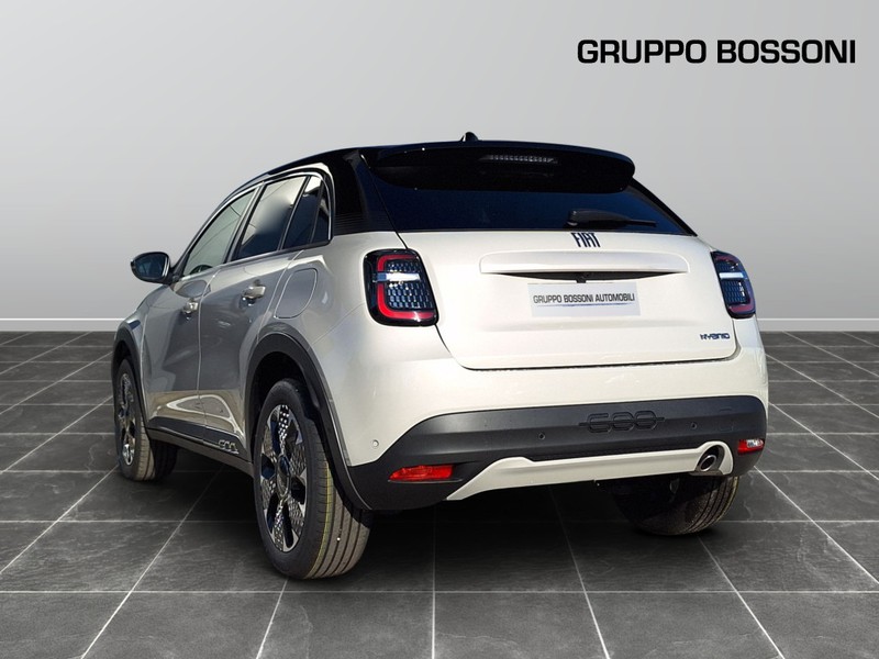 7 - Fiat 600 1.2 hybrid 110cv la prima ii edct