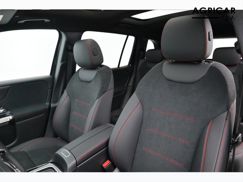 7 - Mercedes GLB 200 d amg line premium 4matic 8g-dct