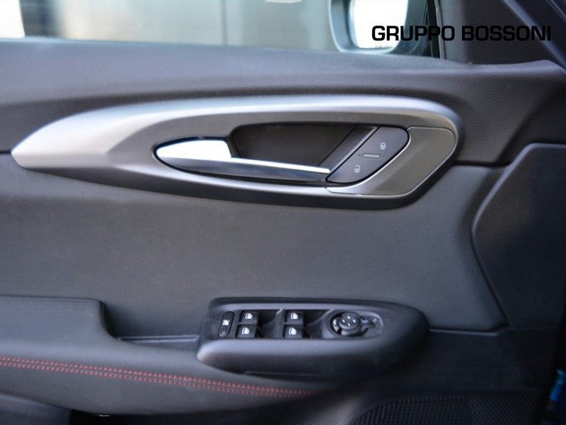 13 - Alfa Romeo Tonale 1.5 hybrid 160cv veloce tct7