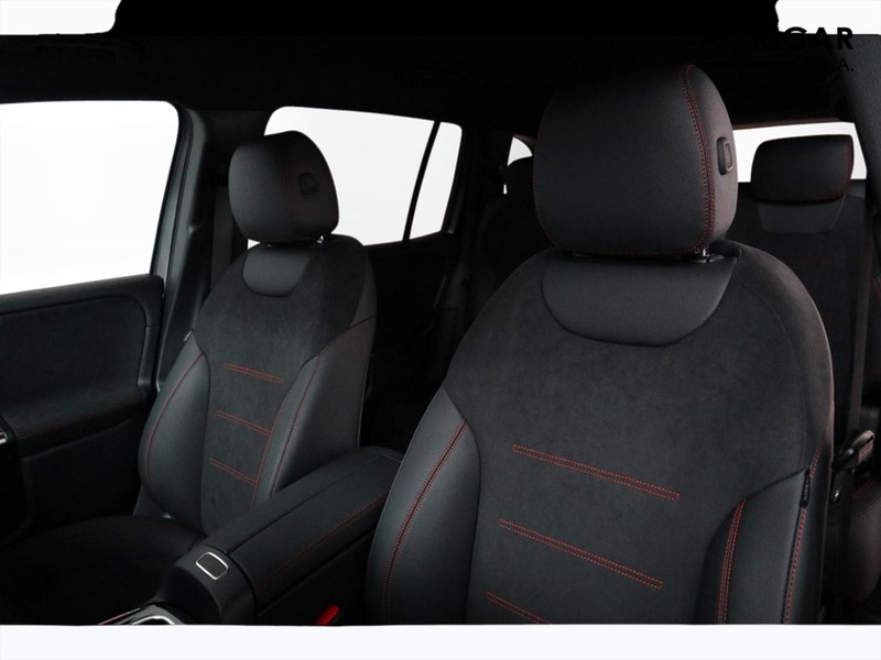 7 - Mercedes EQB 250+ amg line advanced