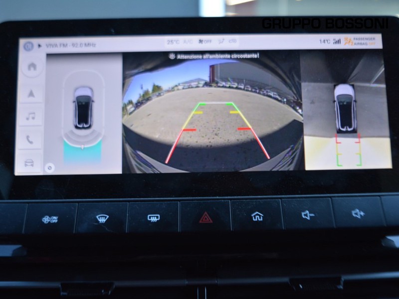 19 - Mg MG4 luxury64