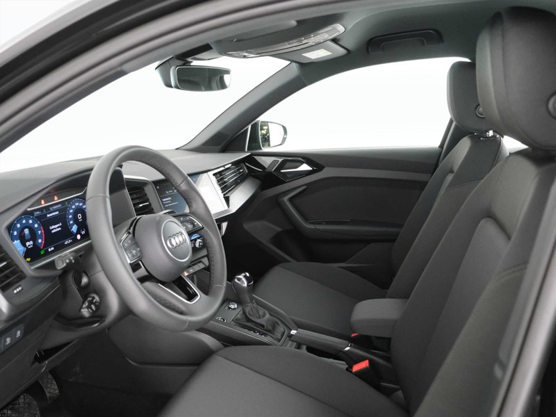 37 - Audi A1 allstreet 30 1.0 tfsi 116cv business s tronic