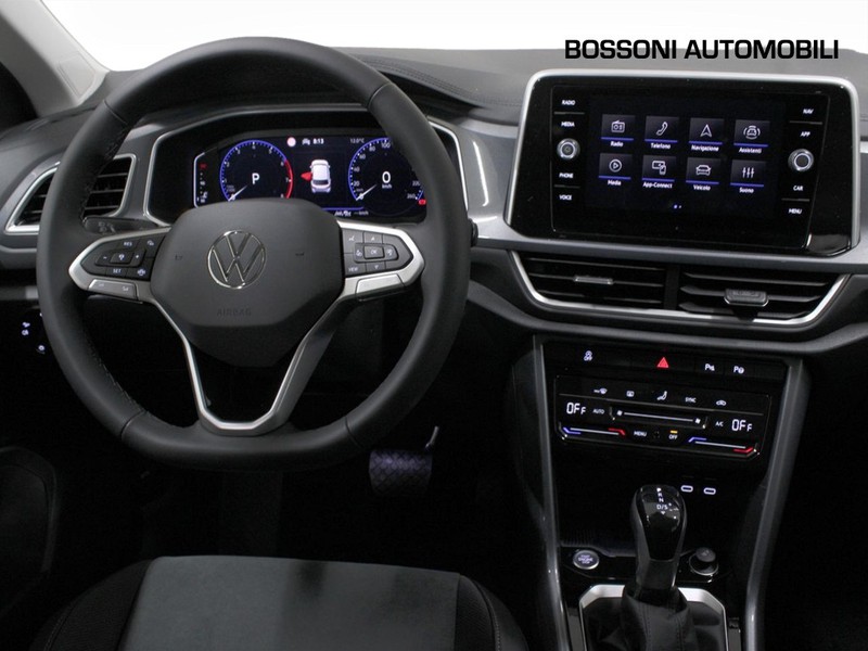 7 - Volkswagen T-Roc 1.5 tsi act style dsg