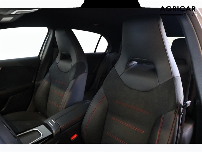 7 - Mercedes Classe A 250 e plug-in-hybrid amg line advanced plus speedshift dct amg 8g