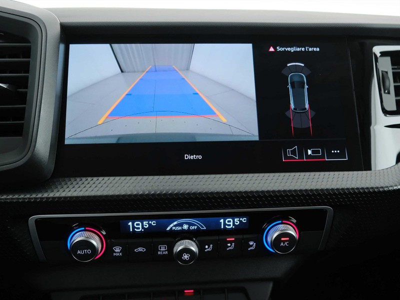 19 - Audi A1 allstreet 30 1.0 tfsi 116cv identity contrast