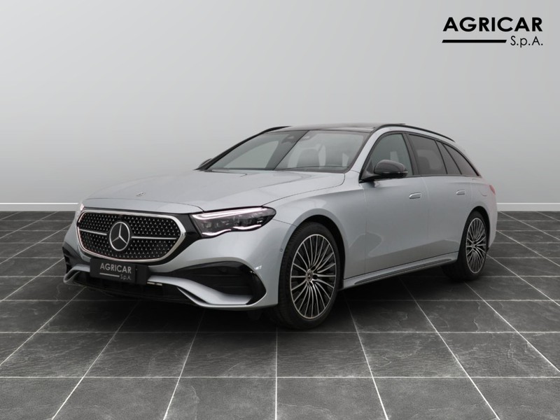 1 - Mercedes Classe E station wagon 300 de plug in hybrid amg line advanced plus 4matic 9g-tronic