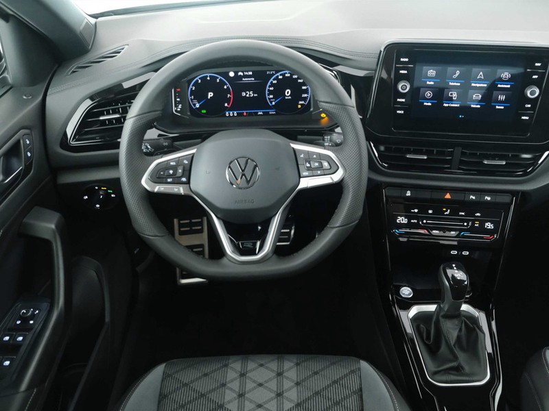 7 - Volkswagen T-Roc 1.5 tsi act r line dsg