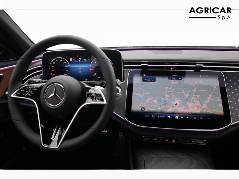 13 - Mercedes Classe E station wagon all-terrain 220 d premium 4matic 9g-tronic