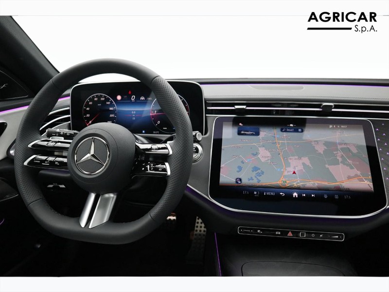 13 - Mercedes Classe E station wagon 220 d amg line premium 4matic 9g-tronic