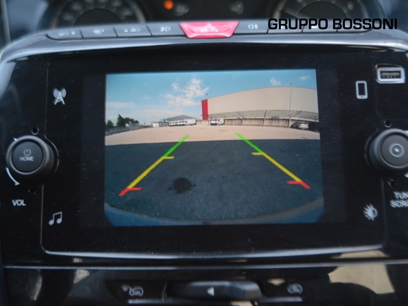 19 - Lancia Ypsilon 1.0 firefly hybrid 70cv platino s&s