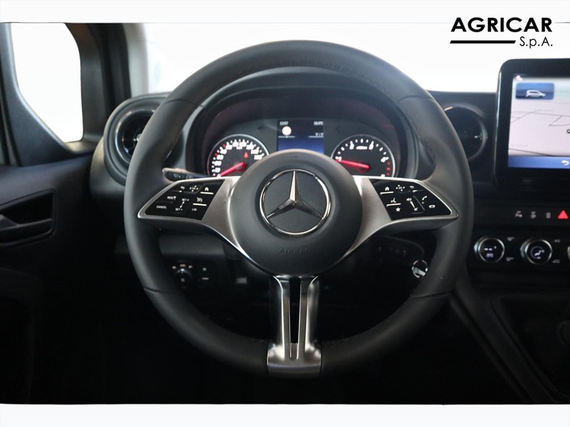 13 - Mercedes Vans Citan tourer long 112 cdi