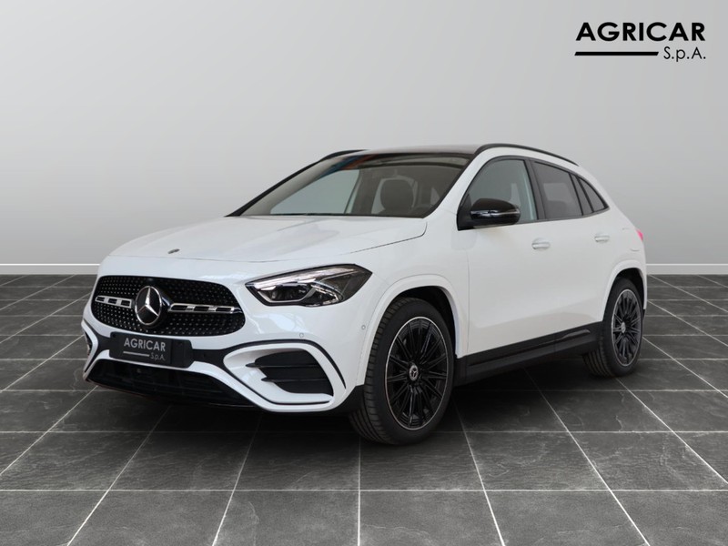 1 - Mercedes GLA 200 d amg line premium 4matic 8g-dct