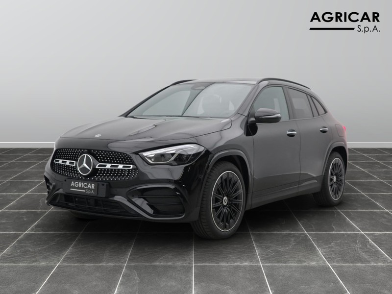 1 - Mercedes GLA 200 d amg line premium 4matic 8g-dct