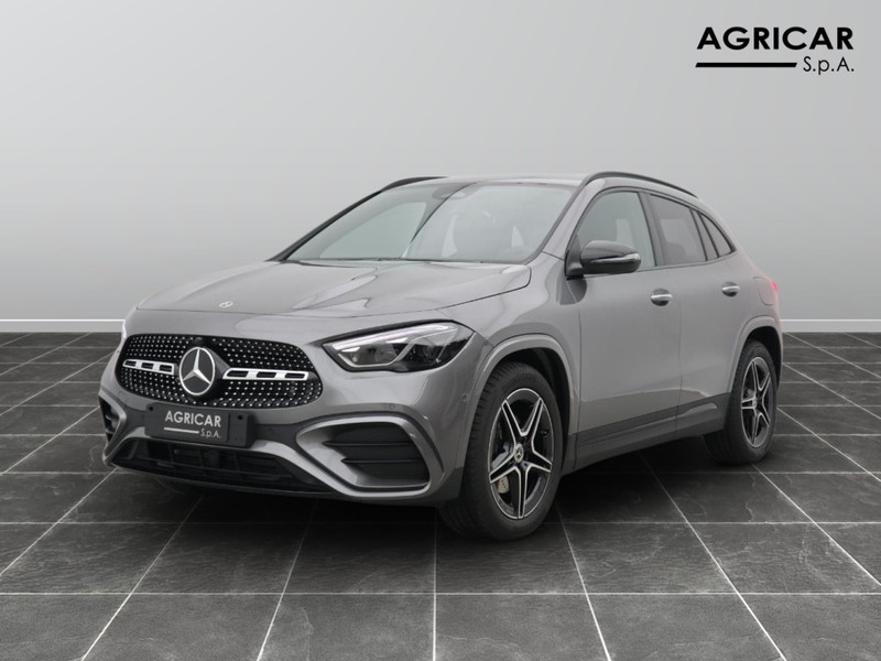 1 - Mercedes GLA 180 d amg line advanced plus 8g-dct