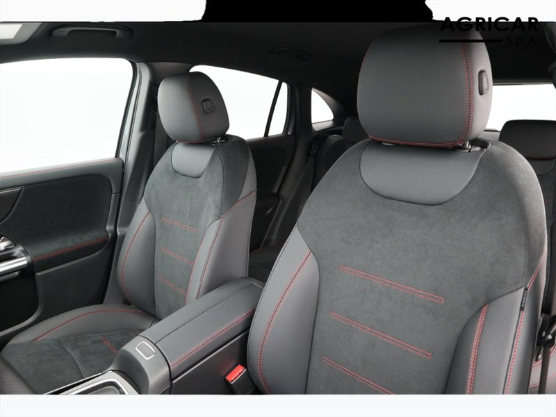 7 - Mercedes GLA 180 d amg line advanced plus 8g-dct