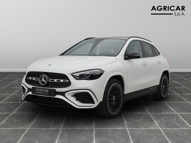 1 - Mercedes GLA 200 d amg line premium 4matic 8g-dct