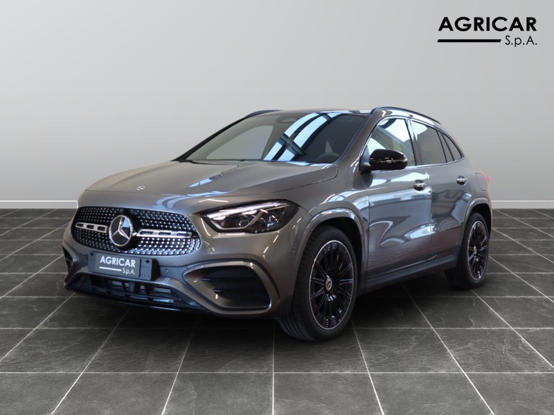 1 - Mercedes GLA 200 d amg line premium 8g-dct
