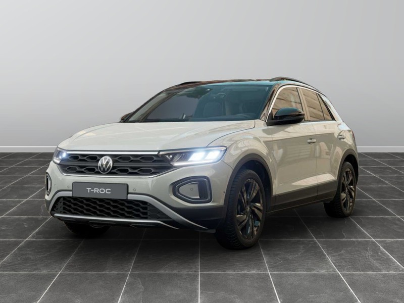 1 - Volkswagen T-Roc 2.0 tdi scr 150cv sport dsg