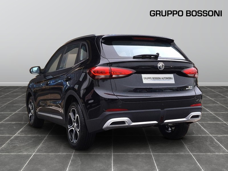 7 - Mg ZS 1.5 hybrid+ comfort auto