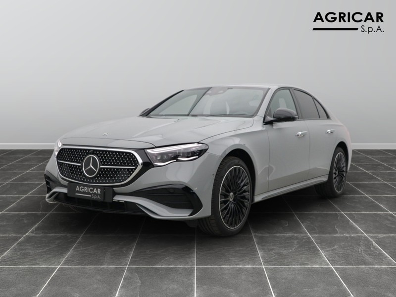 1 - Mercedes Classe E berlina 220 d amg line premium 4matic 9g-tronic