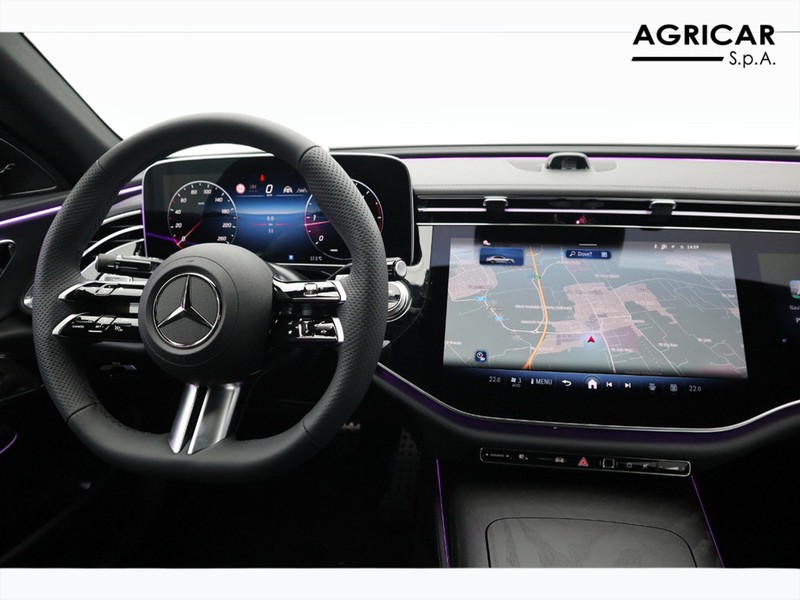 13 - Mercedes Classe E berlina 220 d amg line premium 4matic 9g-tronic