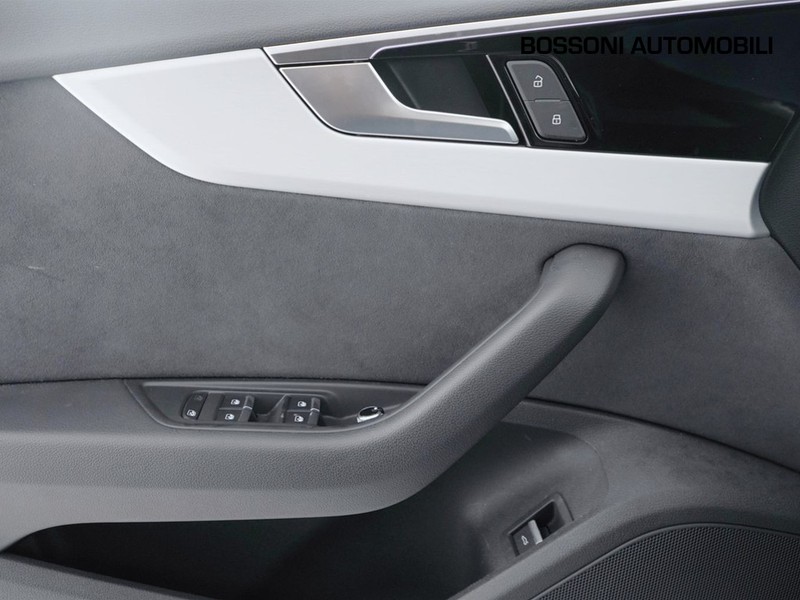 13 - Audi A5 sportback 40 2.0 tdi mhev 204cv s line edition s tronic