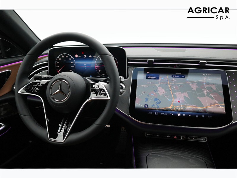 13 - Mercedes Classe E station wagon all-terrain 220 d premium 4matic 9g-tronic