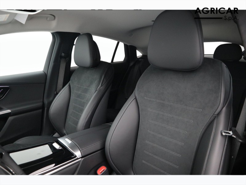 7 - Mercedes GLC coupe 300 de plug in hybrid amg line advanced tech 4matic 9g-tronic