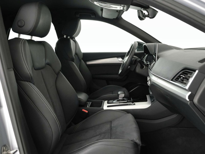 31 - Audi Q5 sportback 40 2.0 tdi mhev 12v s line quattro s tronic