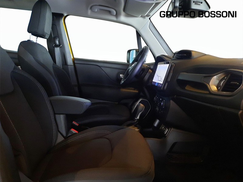 7 - Jeep Renegade 1.5 turbo t4 mhev altitude 2wd dct