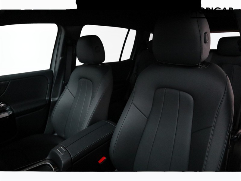 7 - Mercedes EQB 250+ progressive advanced