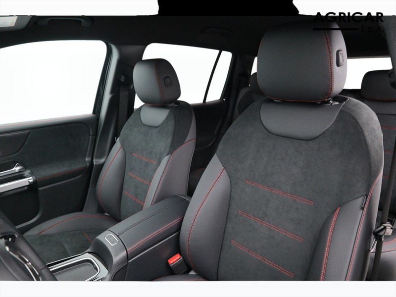 7 - Mercedes GLB 200 d amg line premium 4matic 8g-dct 7p.ti