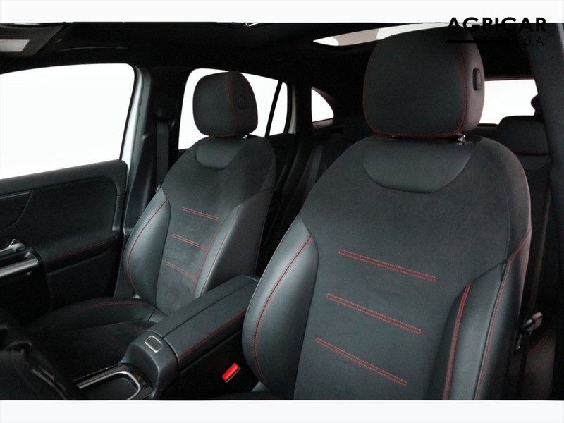 7 - Mercedes GLA 180 amg line advanced plus 7g-dct