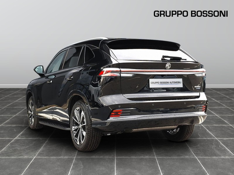 7 - Mg HS 1.5 phev luxury auto