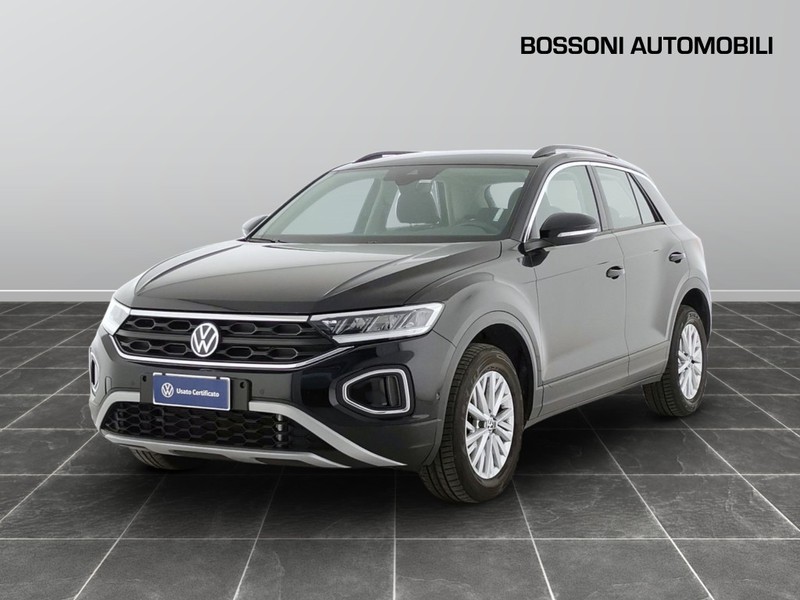 1 - Volkswagen T-Roc 1.5 tsi act life dsg