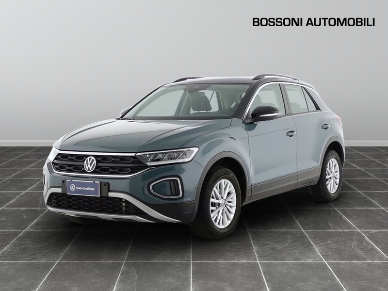 1 - Volkswagen T-Roc 1.5 tsi act life dsg