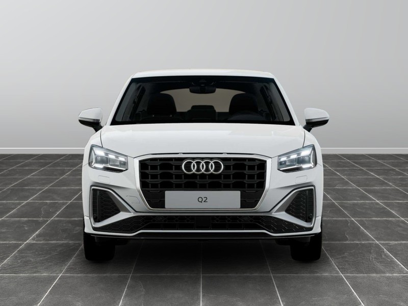 7 - Audi Q2 35 2.0 tdi s line edition s tronic