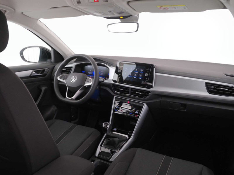 7 - Volkswagen T-Roc 1.0 tsi 115cv edition plus