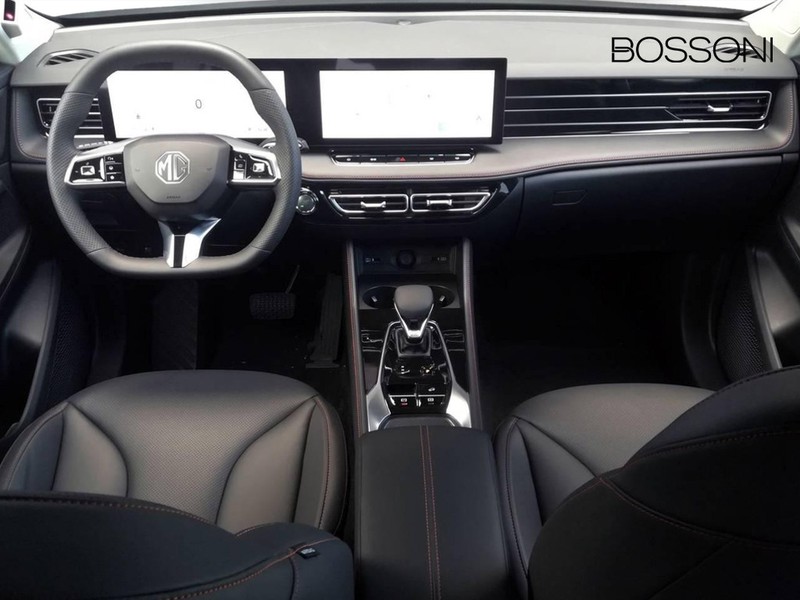 7 - Mg HS 1.5 phev luxury auto