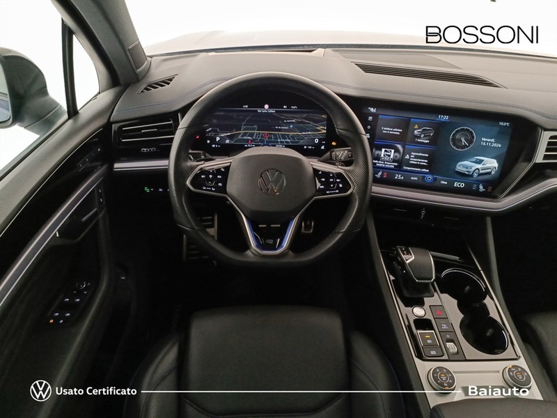 7 - Volkswagen Touareg 3.0 v6 tsi ehybrid r 4motion tiptronic