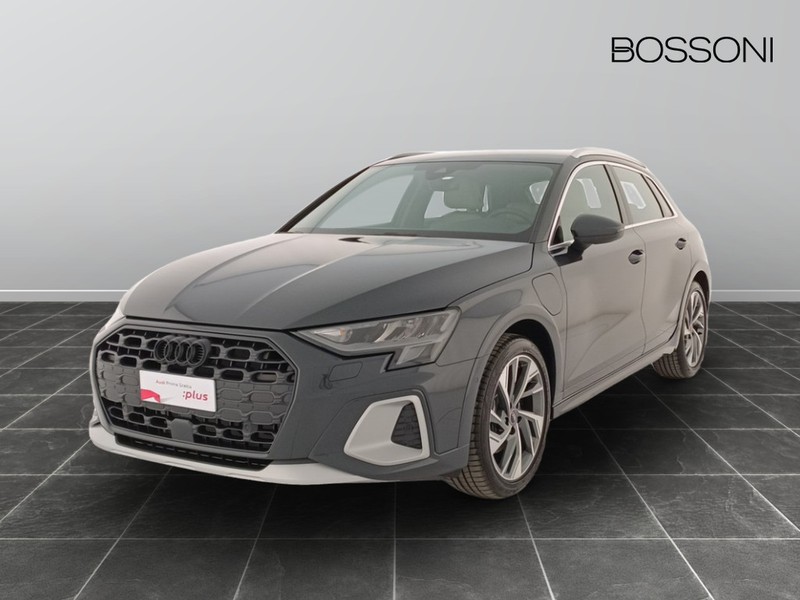 1 - Audi A3 allstreet 1.5 tfsi e 204cv business s tronic