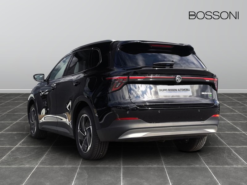 7 - Mg MGS5 EV ev luxury 64