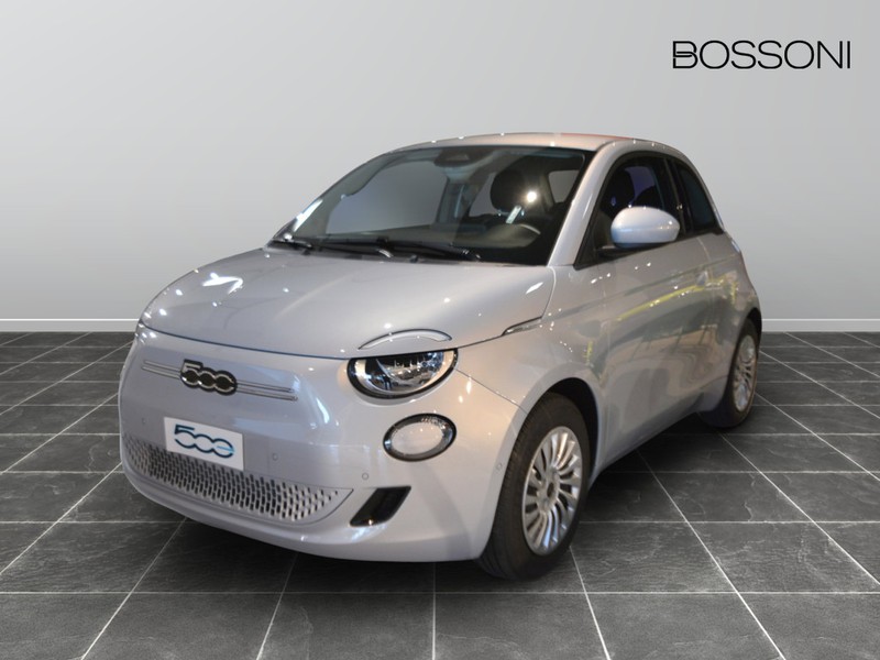 1 - Fiat 500 500e 42 kwh entry pack tech