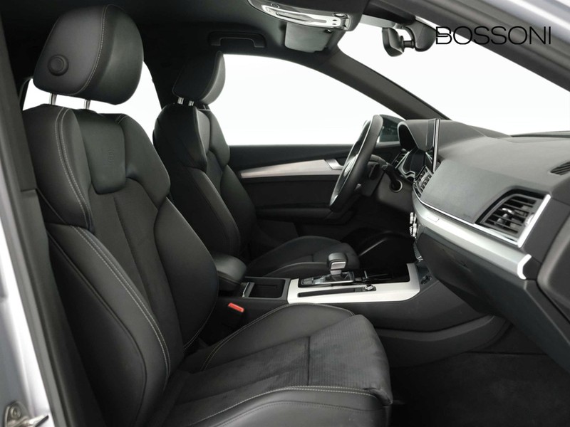 31 - Audi Q5 sportback 40 2.0 tdi mhev 12v s line quattro s tronic