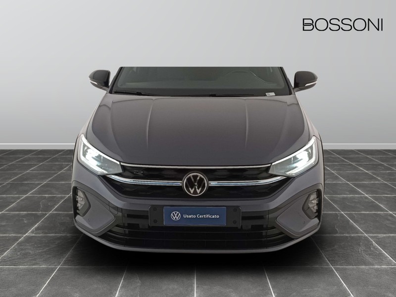 13 - Volkswagen Taigo 1.5 tsi 150cv r-line dsg