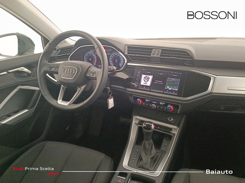 7 - Audi Q3 35 2.0 tdi business advanced s tronic