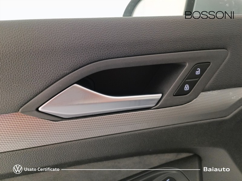 19 - Volkswagen Golf 2.0 tdi scr 150cv style dsg