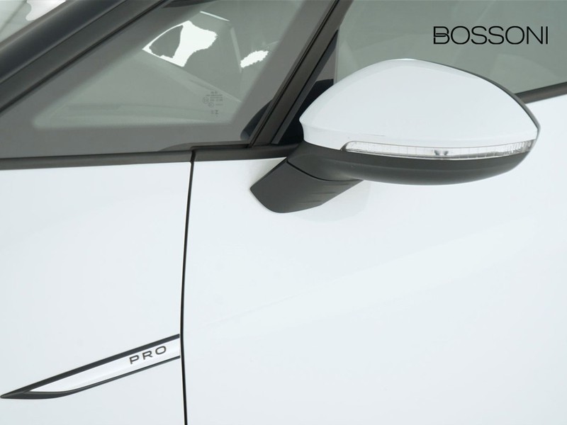 37 - Volkswagen ID.3 58 kwh pro performance active