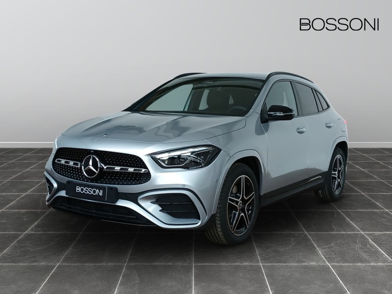 1 - Mercedes GLA 200 d amg line premium 4matic 8g-dct