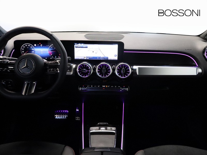 13 - Mercedes GLB 200 d amg line premium 4matic 8g-dct